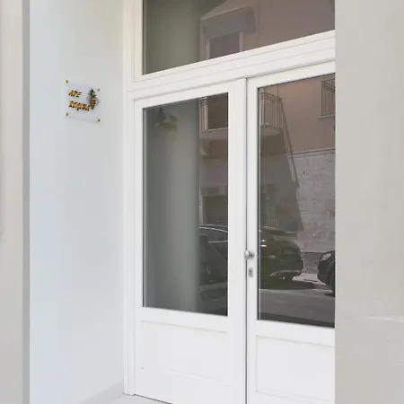 Casa Ape Regina - Puglia Mia Apartments Monopoli Exterior photo